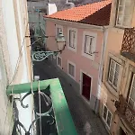 Portuguese Classic Flat At Historic Center