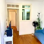 Portuguese Classic Flat At Historic Center Lisboa