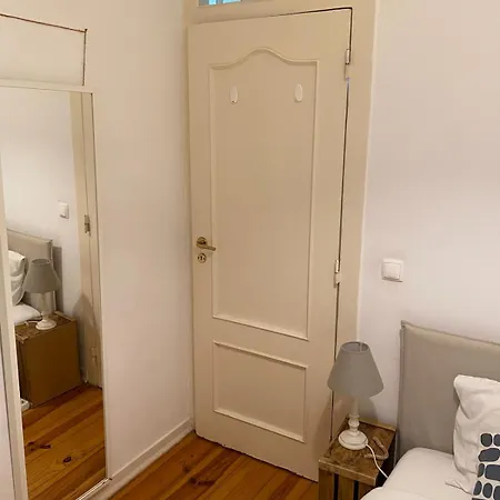 Portuguese Classic Flat At Historic Center