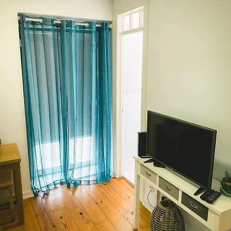 Portuguese Classic Flat At Historic Center 아파트 *